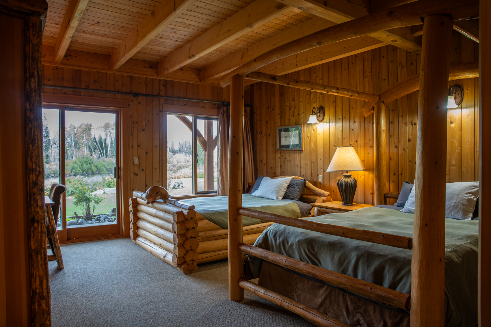 bear_claw_lodge_Room7 Gorgeous rooms at Bear Claw Lodge in BC Canada